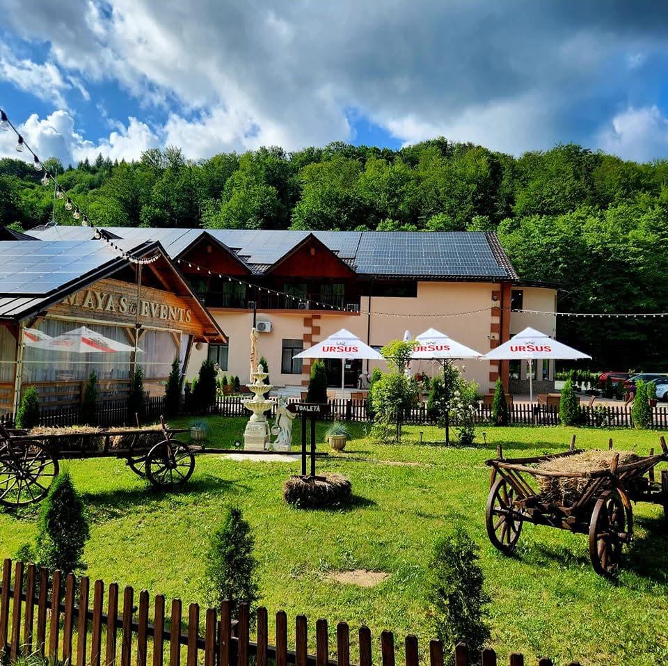 Exterior Maya's Events