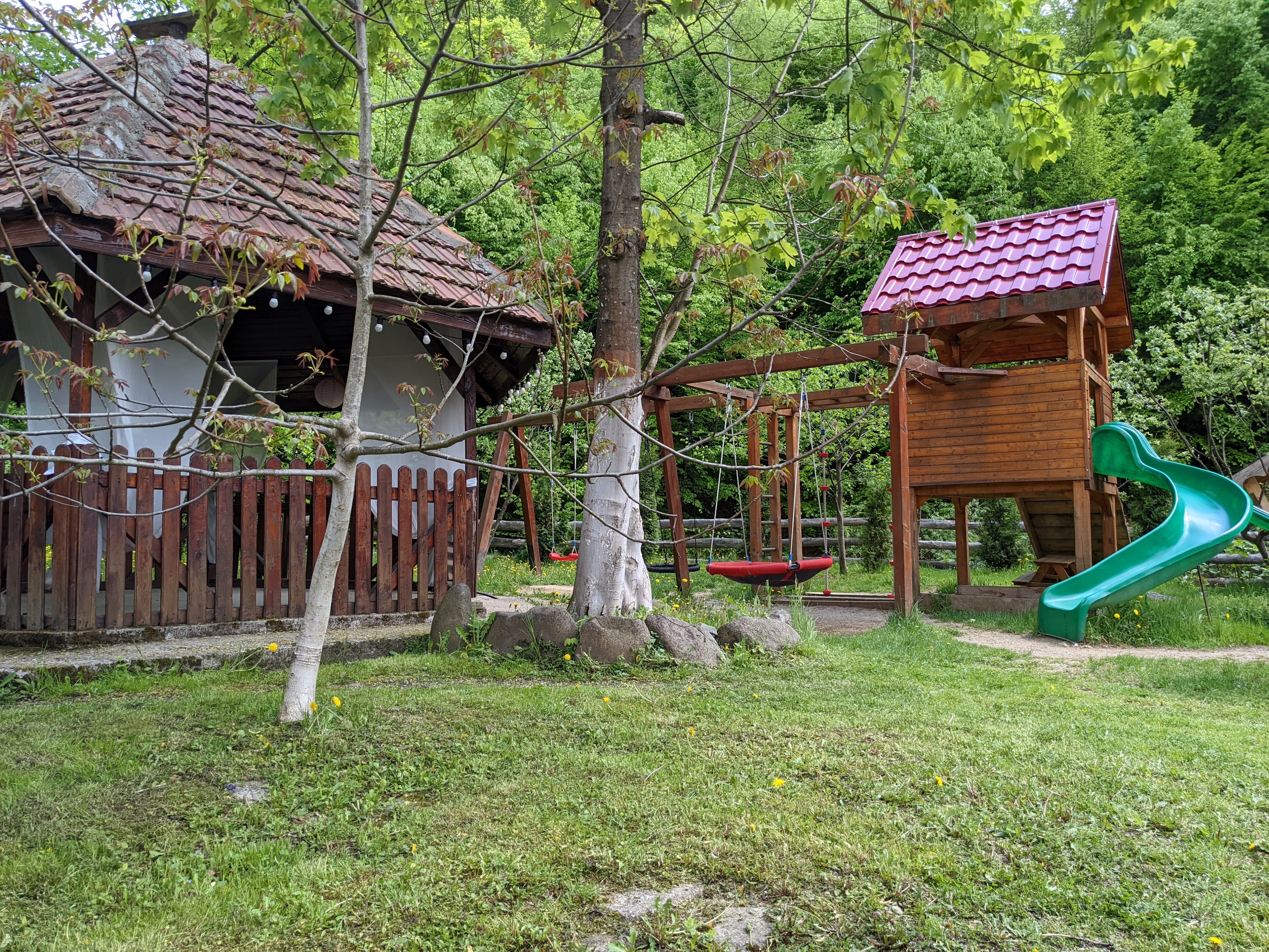 Exterior Maya's Events